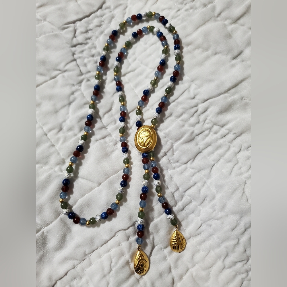 PREMIER DESIGNS NECKLACE